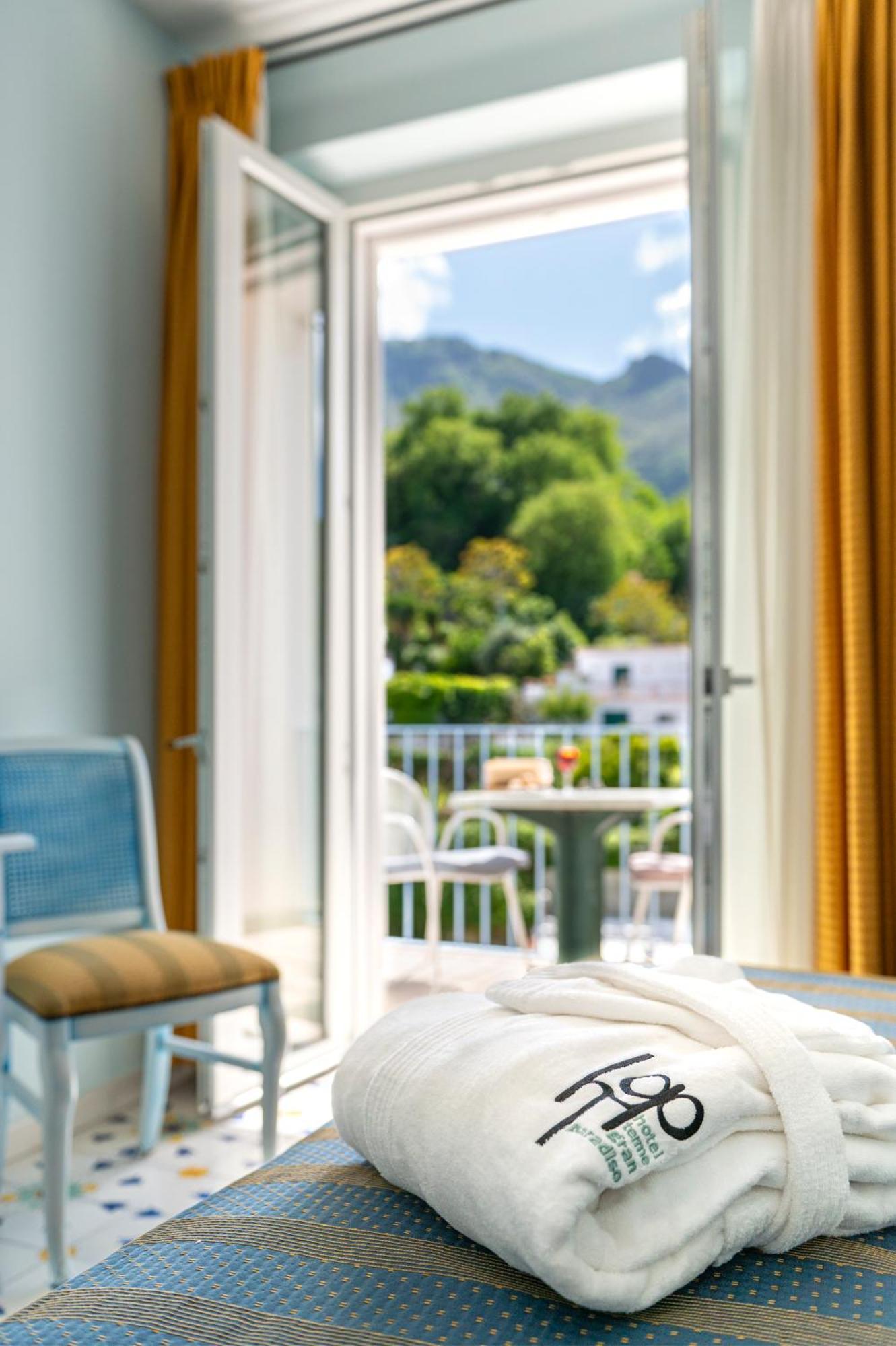Hotel Gran Paradiso Ischia Esterno foto