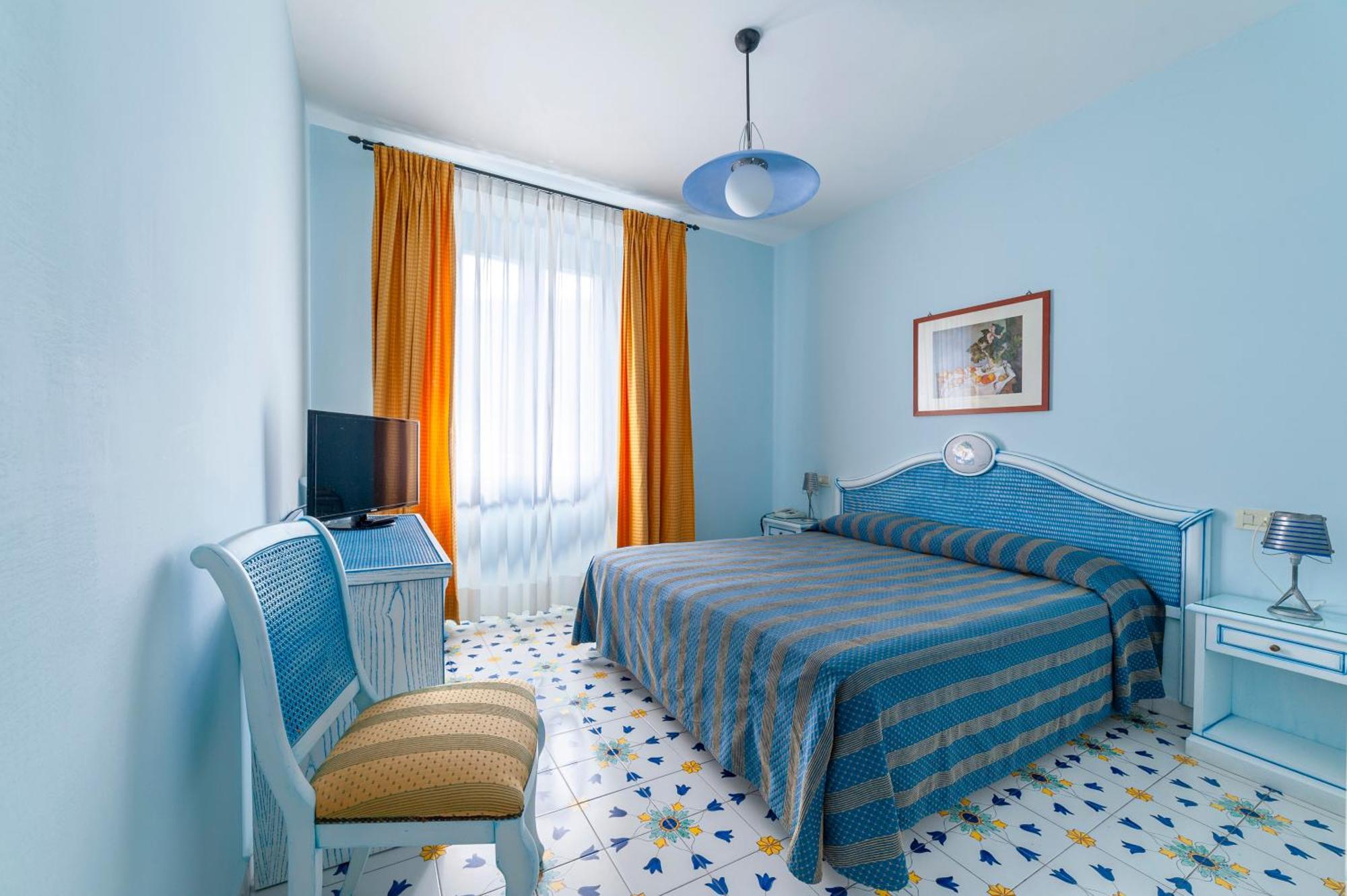 Hotel Gran Paradiso Ischia Esterno foto