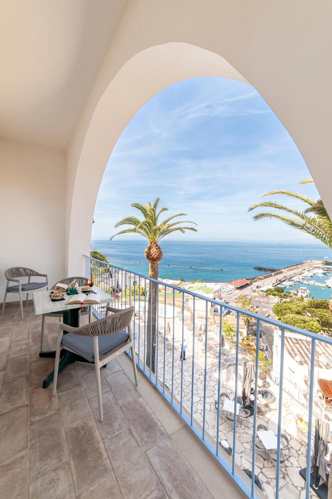 Hotel Gran Paradiso Ischia Esterno foto